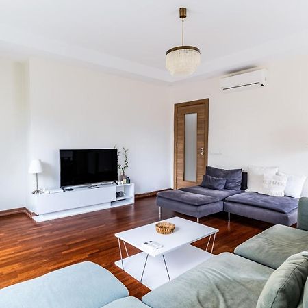 Spacious Flat Near Bagdat Avenue In Suadiye Διαμέρισμα Κωνσταντινούπολη Εξωτερικό φωτογραφία